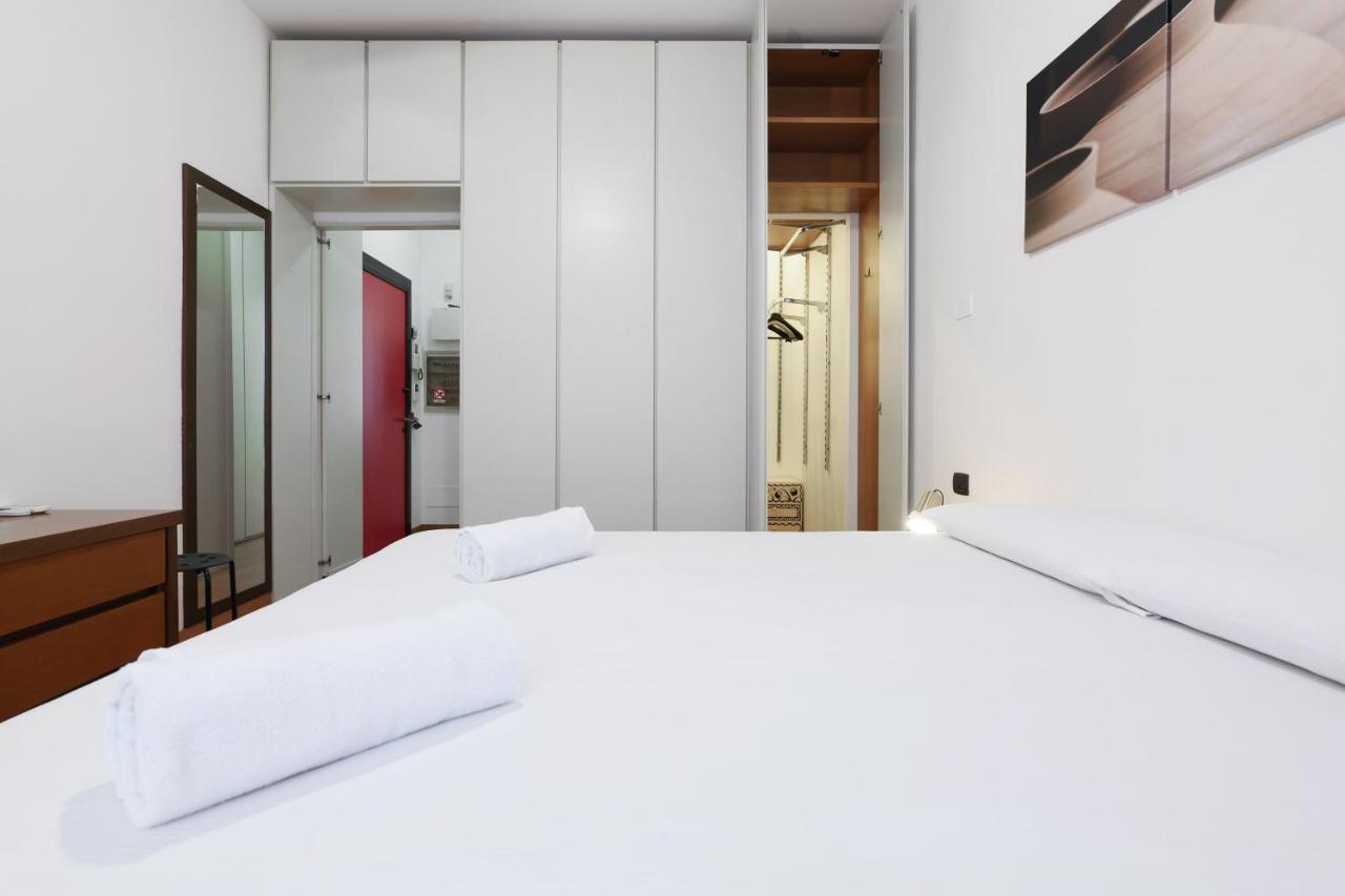 Primopiano - Pellegrino Rossi B Apartment Milan Luaran gambar