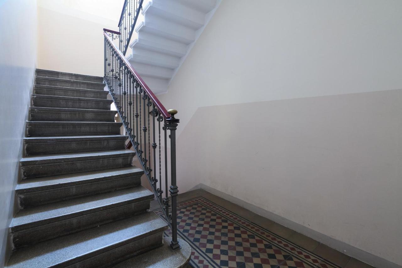 Primopiano - Pellegrino Rossi B Apartment Milan Luaran gambar